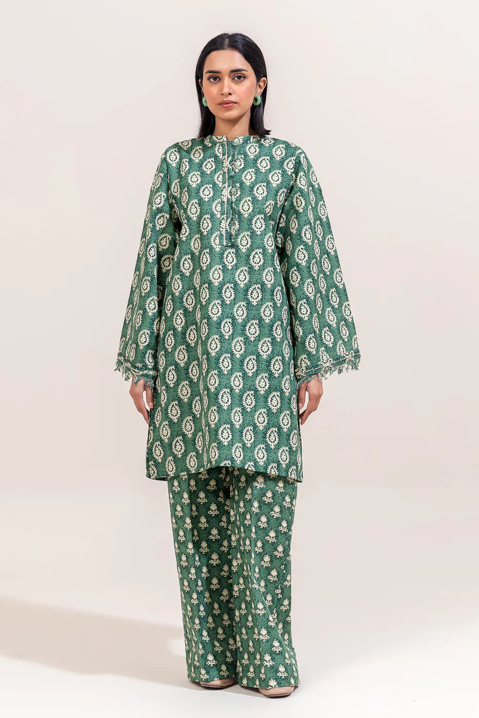 2 Piece Printed Khaddar Suit Ethnic Green