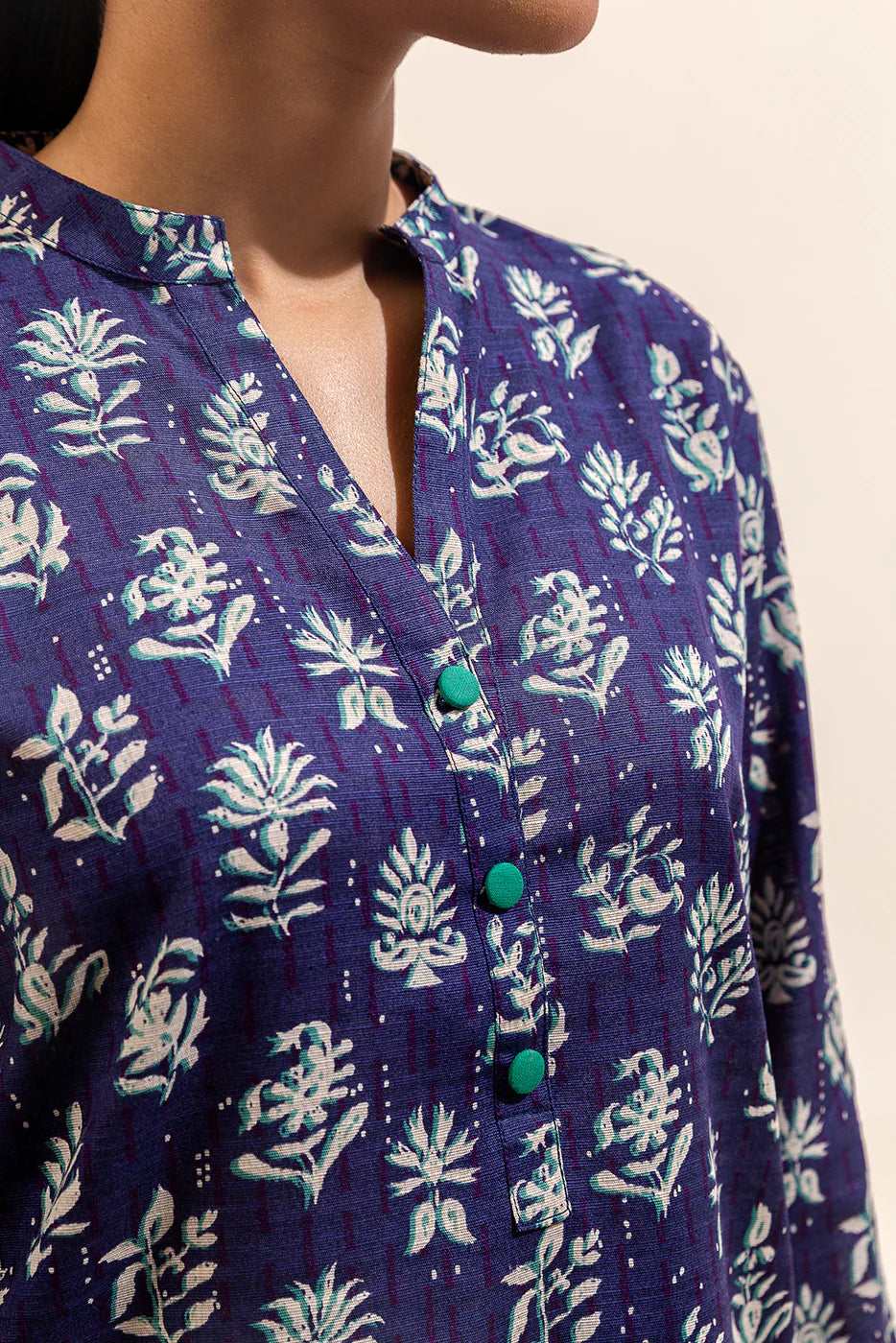 2 Piece Printed Khaddar Suit Raisin Tale