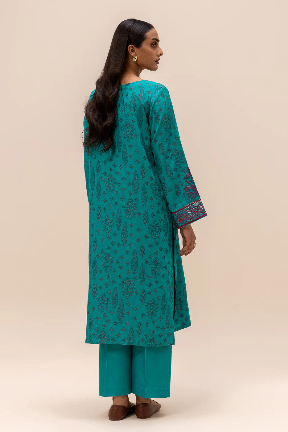 2 Piece Embroidered Jacquard Suit Ocean Glacint