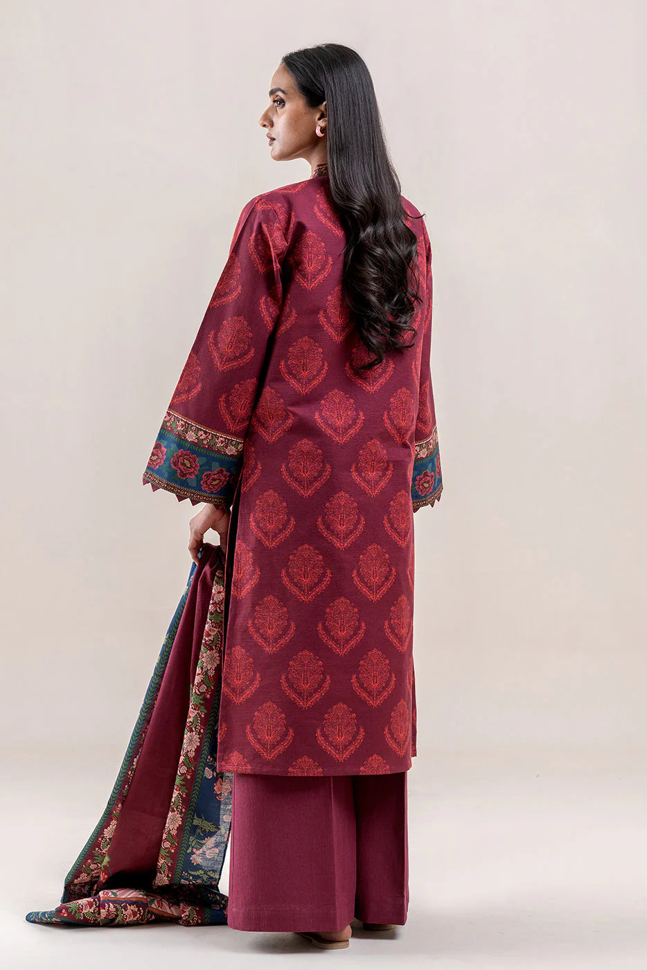 3 Piece Printed Khaddar Suit Brick Tale
