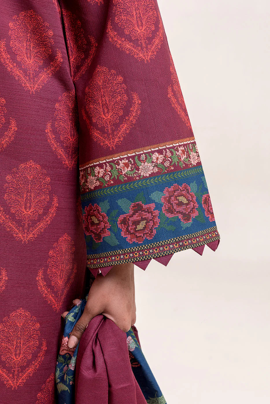 3 Piece Printed Khaddar Suit Brick Tale