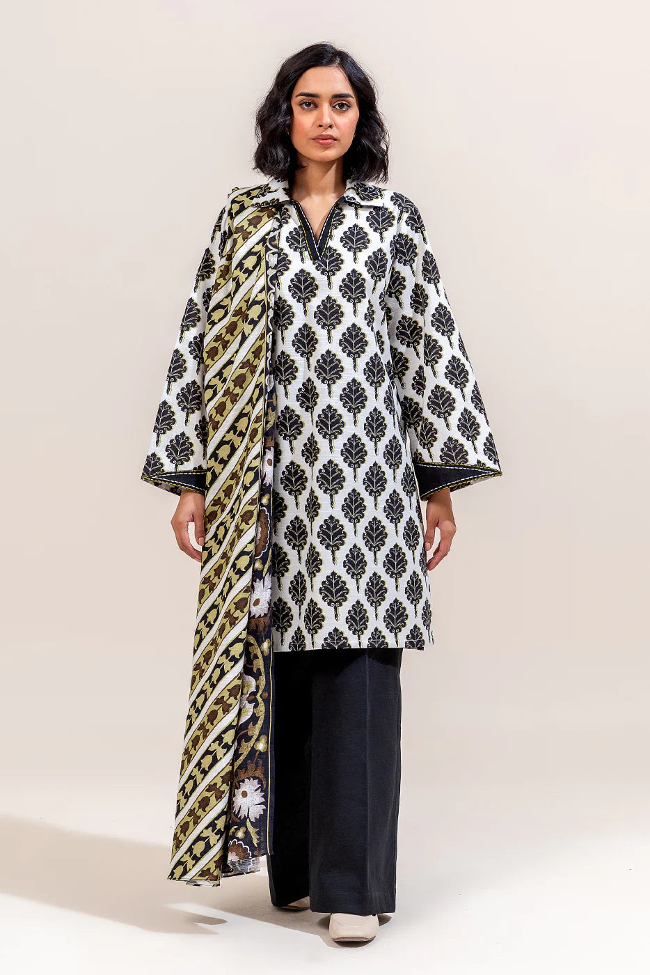 3 Piece Printed Khaddar Suit Charcoal Tint