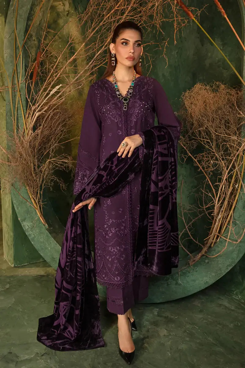 Cortado Embroidered 3-Piece Unstitched Suit