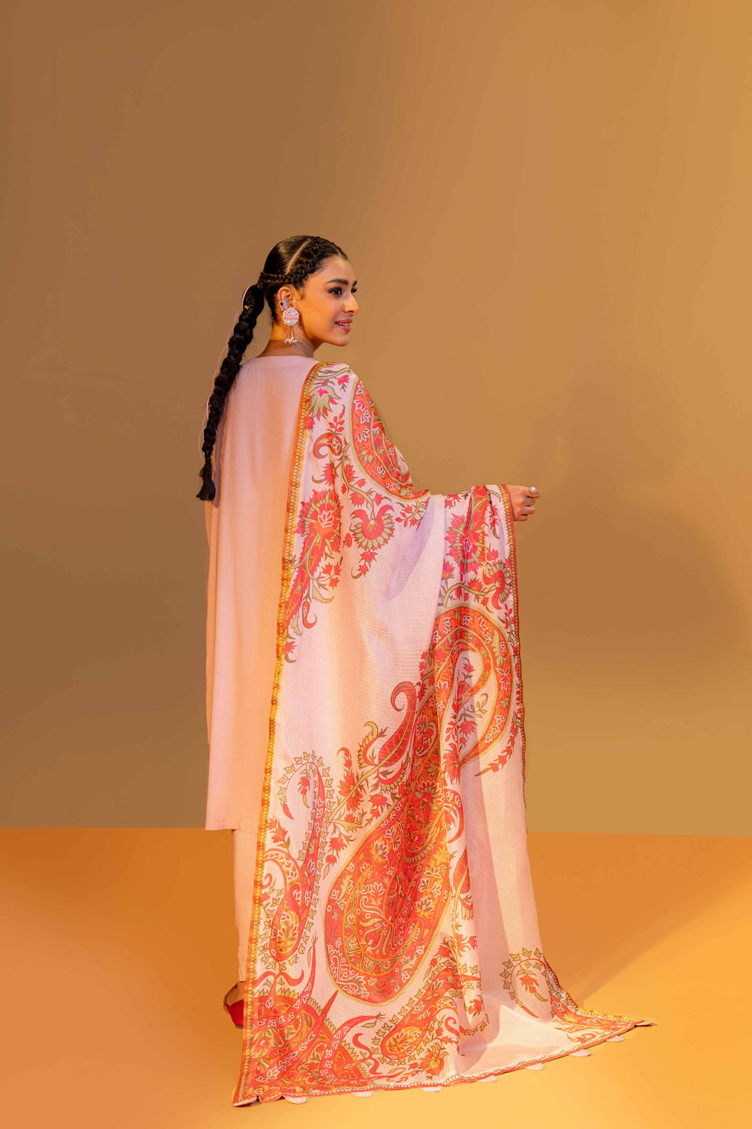 Nishat Linen Silk Collection 3 Piece Embroidered Suit - 42306457