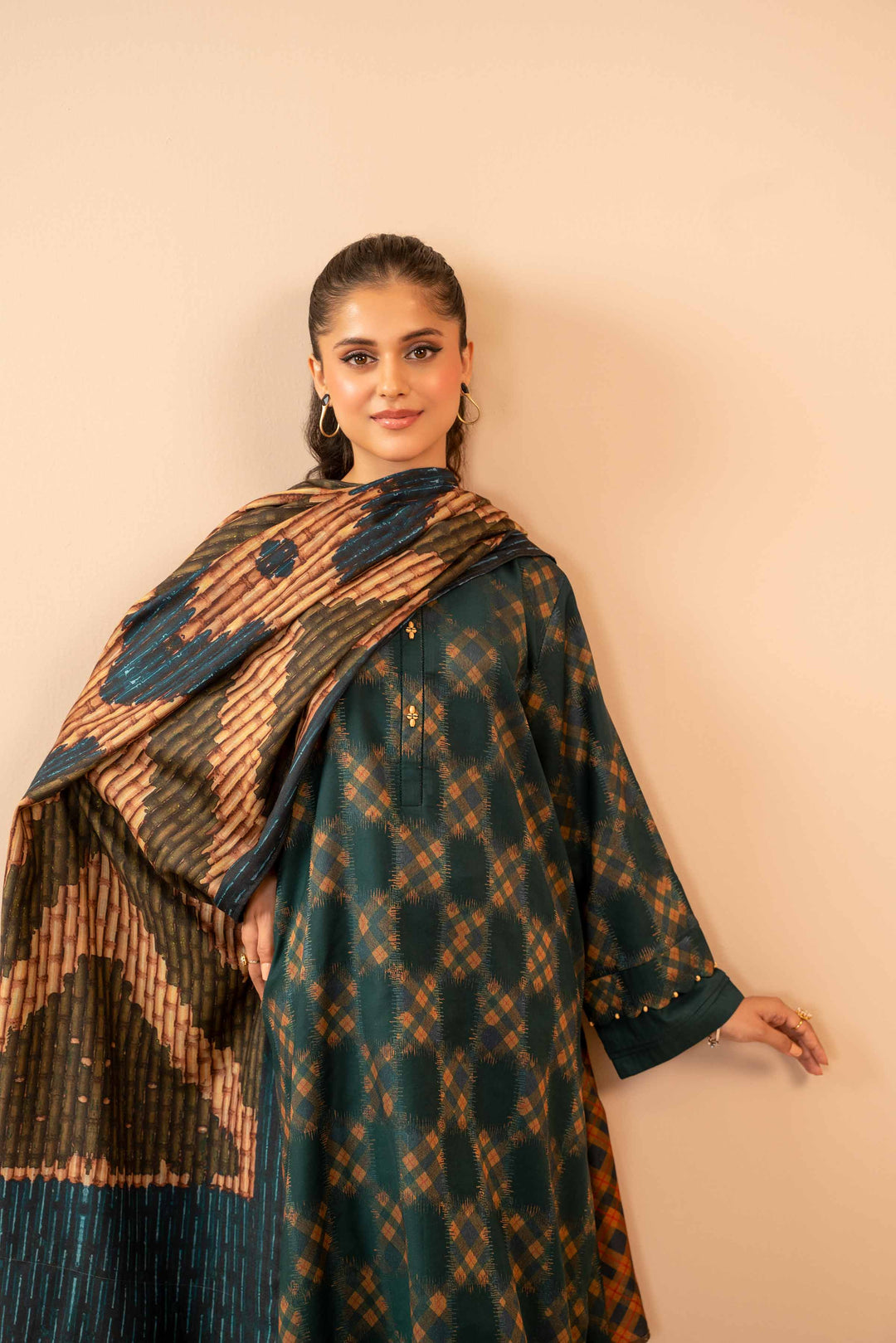 Nishat Winter Printed Jacquard Unstitched 3Pc Suit - 42303465