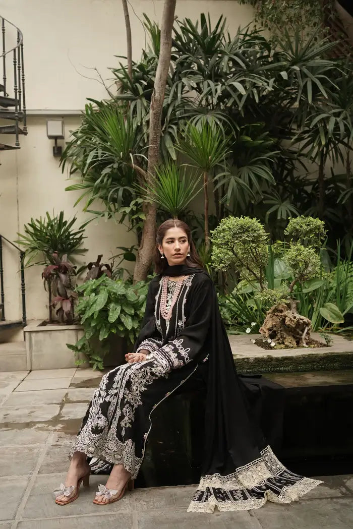 Nujood 3-Piece Unstitched Suit