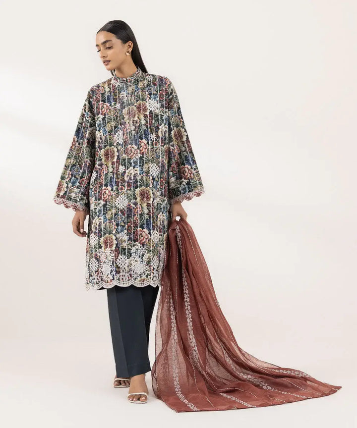 Sapphire 3 Piece Embroidered Jacquard Suit U3PESG24V512