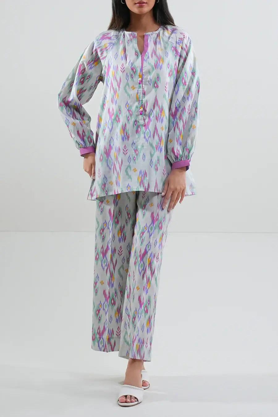 Unstitched Printed Lawn 2 Piece White (Shirt/Trouser)